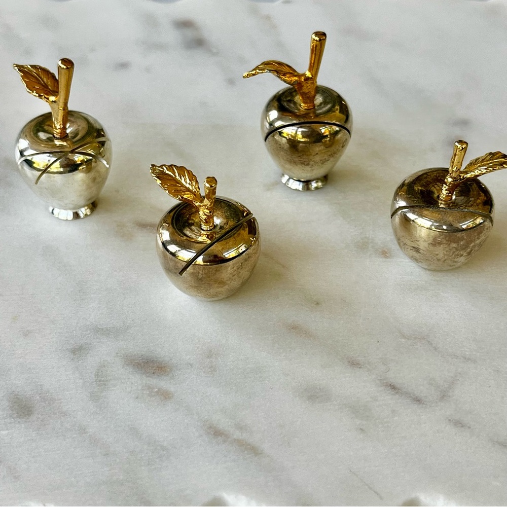 Antique Gold Apple Place Setting Card Holder - Set of 12 - Picture 2 of 7